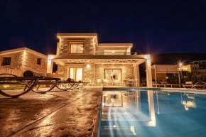 Alki Villas Collection -Luxury Sea View Villas -Breakfast Included-Falasarna